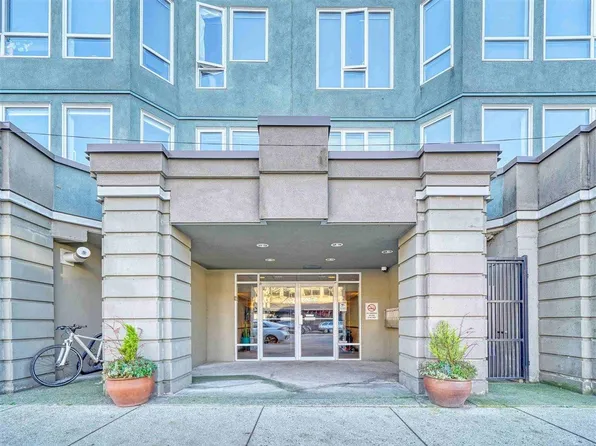 3440 Broadway W #126, Vancouver, BC V6R 4R2