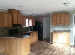 255 Hillcrest Ave, Fayetteville, GA 30214