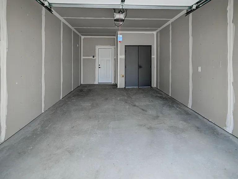 2920 Radicchio Dr — Photo 14