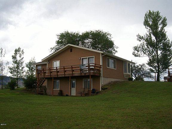 5th image of 46230 Beaver Dr