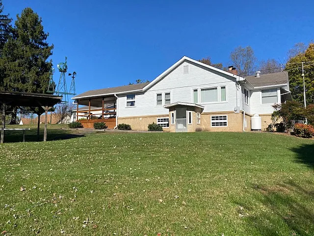 31 Queen Rd — Photo 5