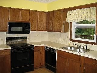 4th image of 513 Lynnwood Ave