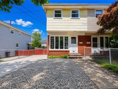 382 Hanover Ave, Staten Island, NY, 10304