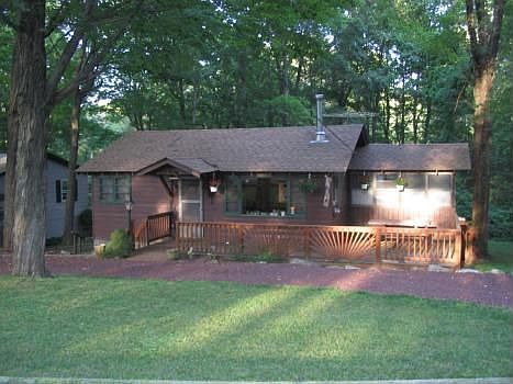 1st image of 118 E Lakeside Dr
