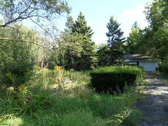 3rd image of 6N781 Terrace Ct