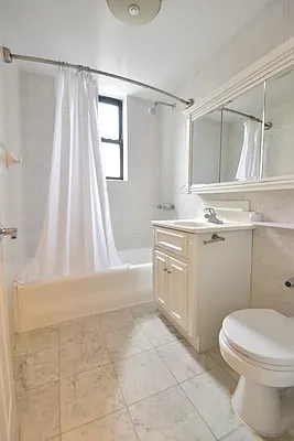 Rented by (Legacy) NY Quality Living Uptown | media 16