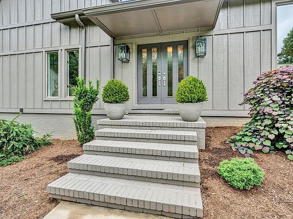 5th image of 5731 Scenic Hills Dr