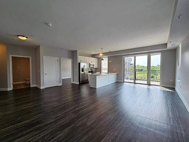 HIGHPOINT Barrington — Photo 198