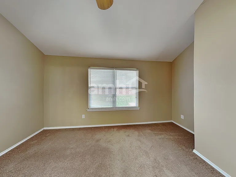 2729 Lone Ranger Trl — Photo 10