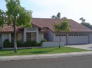 995 E Divot Dr, Tempe, AZ 85283