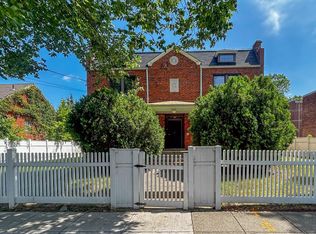 542 Mellon St SE, Washington, DC