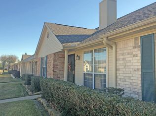 910 Green Meadow St, Beaumont, TX 77706