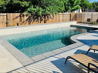2735 Casabella Dr, Redding, CA 96002