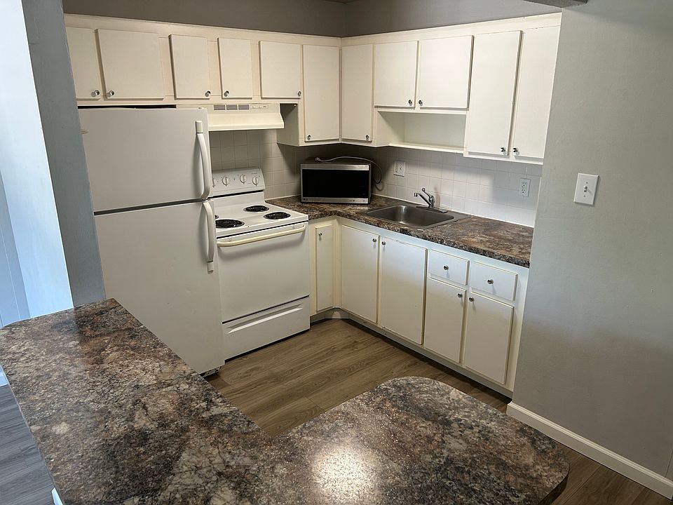 1st image of 2501 Harn Blvd APT H37