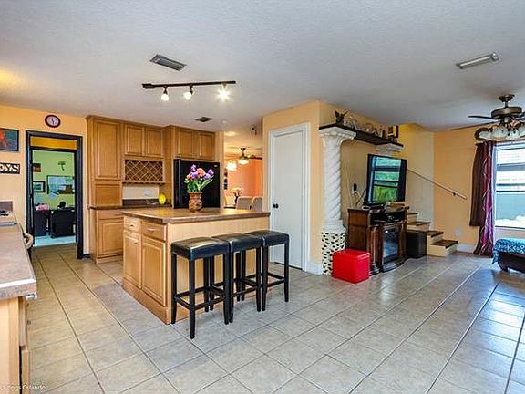 4th image of 1838 Edison Dr