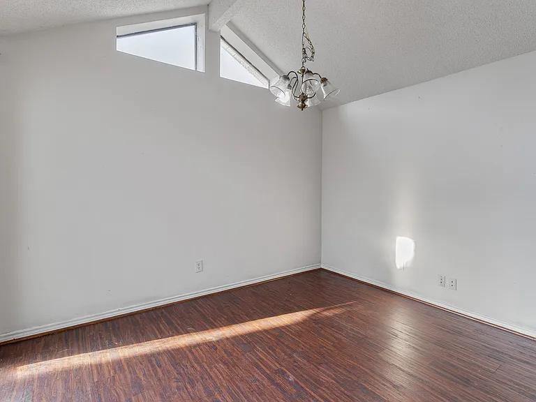 3411 Taurus Dr — Photo 8
