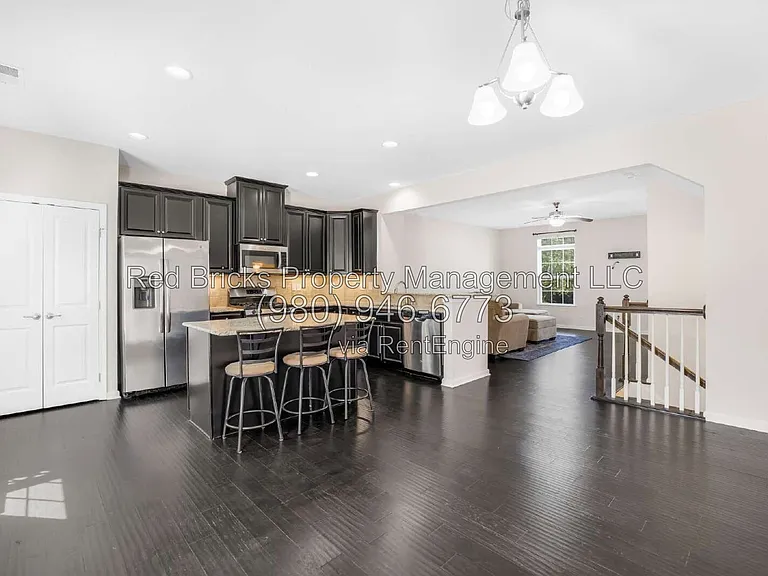 2306 Rachelwood Dr — Photo 12