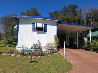 37904 Lake Gilbert Cir, Dade City, FL 33525