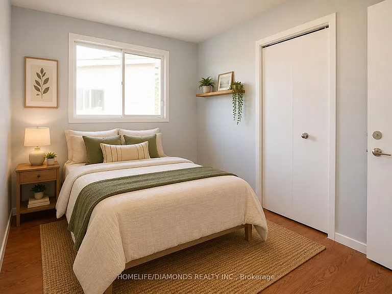 558 1st Ave #BASEMENT — Photo 5