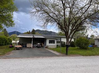 308 N 3rd St E, Chewelah, WA 99109