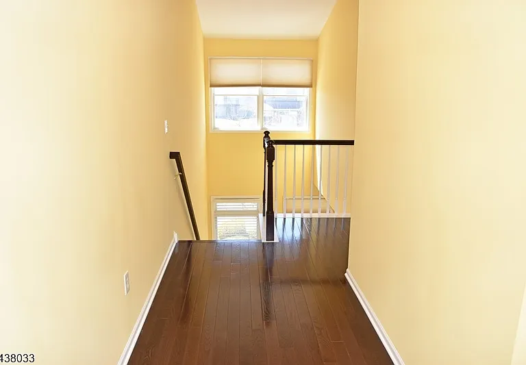 125 Springhill Dr — Photo 16
