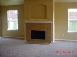3rd image of 9 Diamond Oak Dr