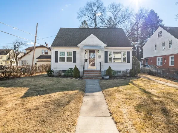 315 Lexington St, Springfield, MA 01104