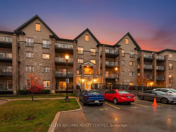 40 Ferndale Dr S Unit 408, Barrie, ON L4N 2L3