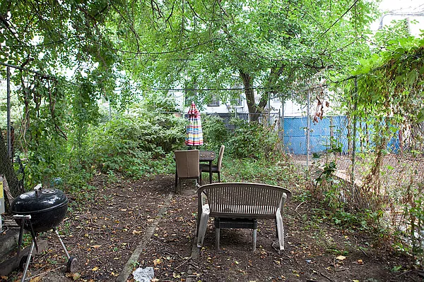 Rented by P Management | media 41