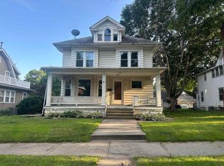 215 Leland Ave, Waterloo, IA 50701