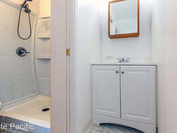 3rd image of 1459 Pele St APT 204