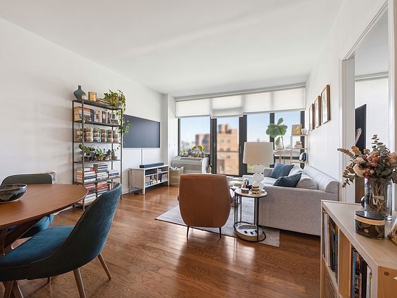 3rd image of 4815 11th St APT 10F