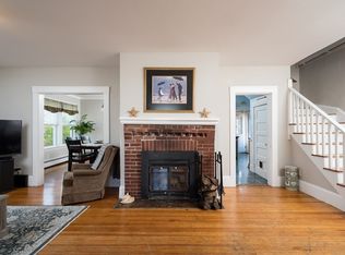 48 Bates St, Hull, MA 02045