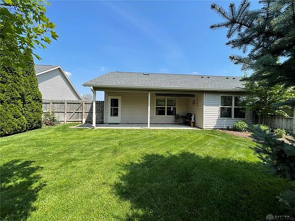 5th image of 112 Warner Dr
