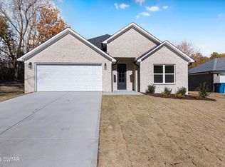 123 Sammons St, Trenton, TN 38382
