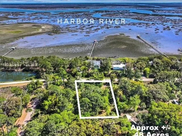 66 Harbor River Cir, Saint Helena Island, SC 29920