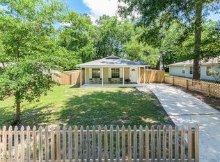 1967 Spring Drive Rd, Jacksonville, FL 32209