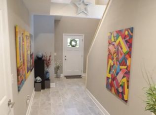 658 Hawthorne Ave, Cincinnati, OH 45205