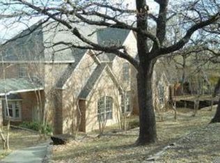 2830 N Odell Ct, Grapevine, TX 76051