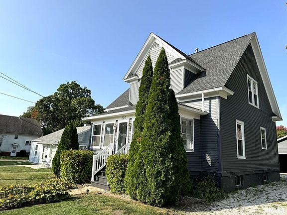 3rd image of 220 N Pleasant Ave