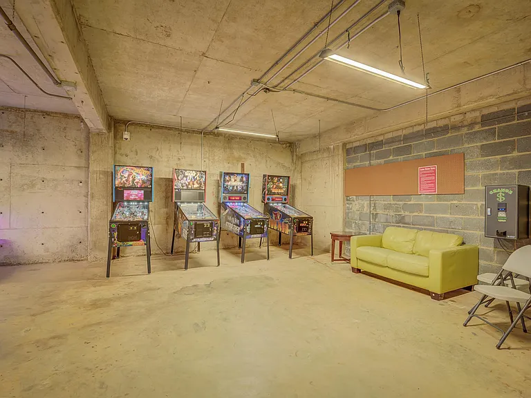 4600 Duke St #1205 — Photo 31