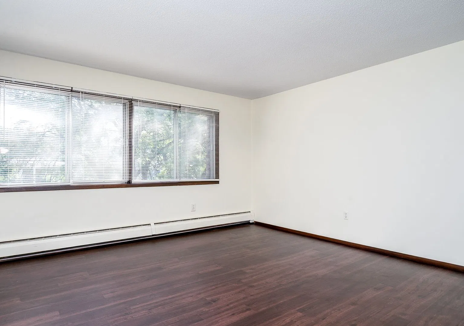 2636 Fremont Ave S — Photo 2