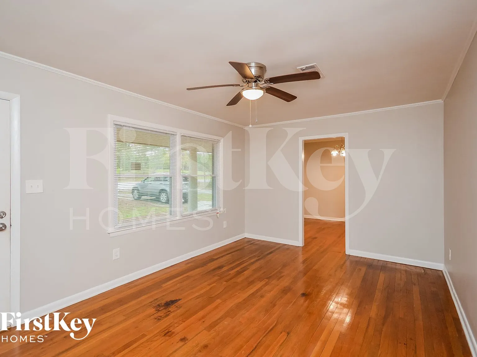 3 bed, 2.0 bath, 1368 sqft, $1,875 — Photo 3