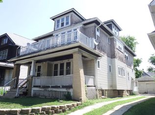 1148 N 45th St #1150, Milwaukee, WI 53208