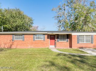 5223 Chivalry Dr, Jacksonville, FL 32208