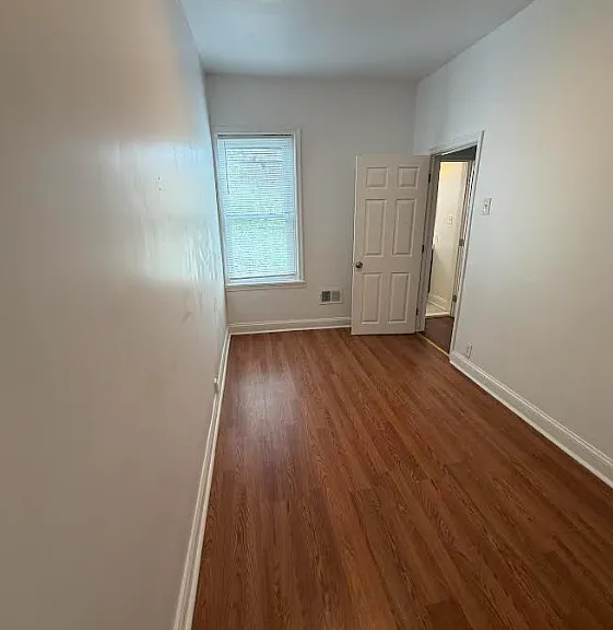 2415 N Douglas St — Photo 9
