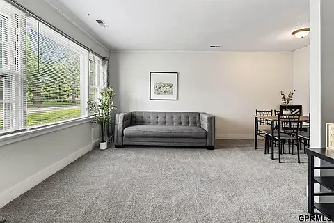2 bed, 768 sqft, $1,400 — Photo 4