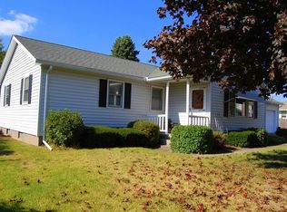 39 Maryland Ave, Chicopee, MA 01020