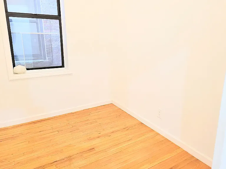 774 Union St #5 — Photo 9