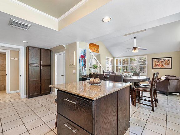 4th image of 1602 Chadwick Ct